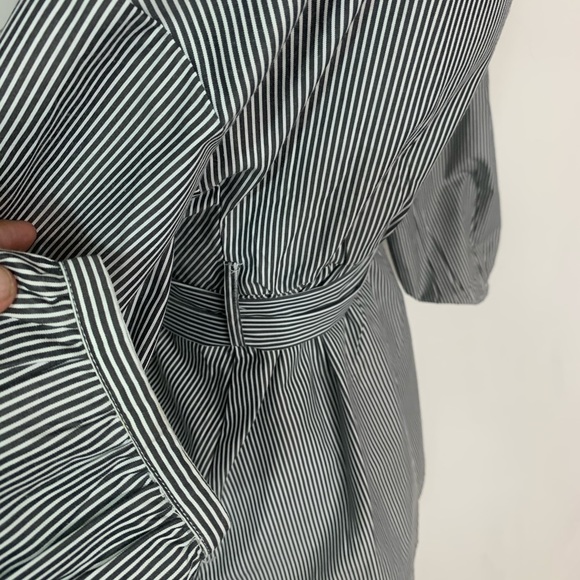 Motherhood Maternity Nursing Wrap Tunic Striped - Picture 4 of 9